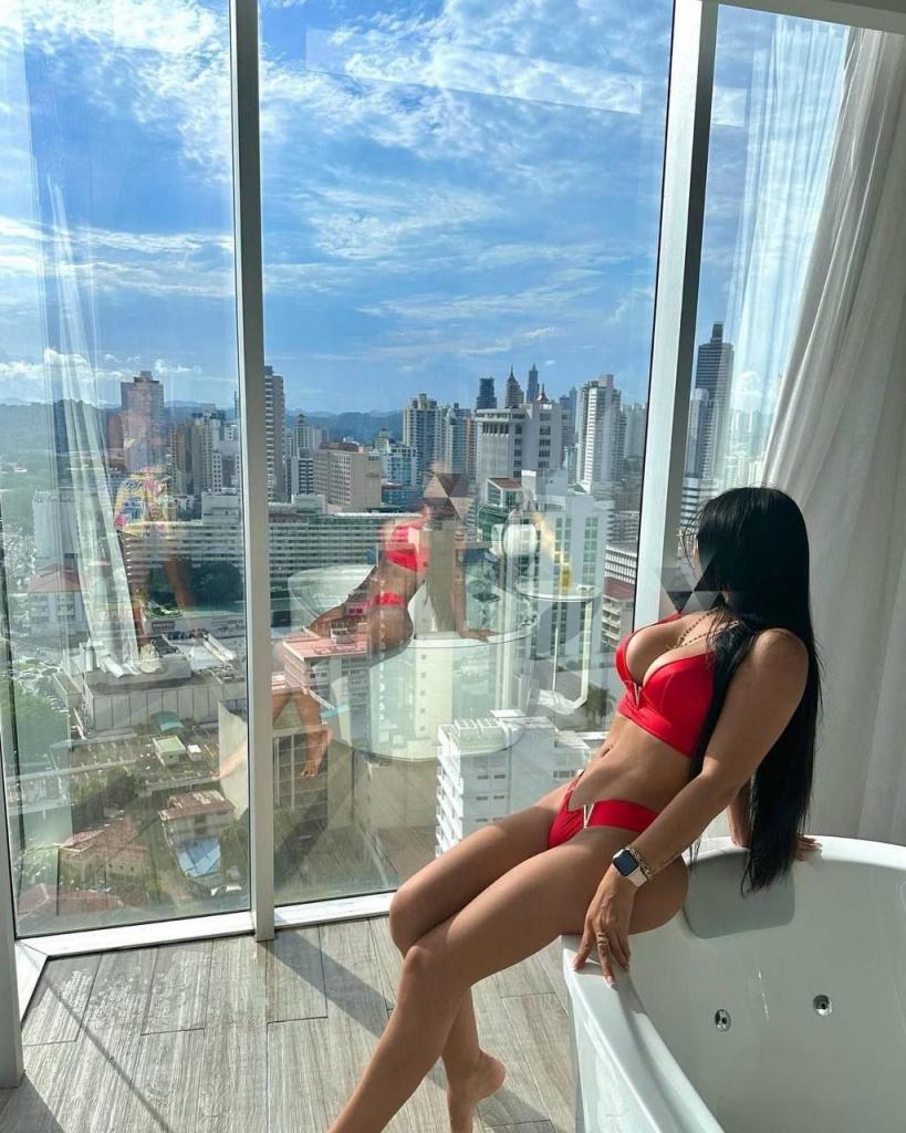 Chica busca chico en Madrid: Chica busca chico