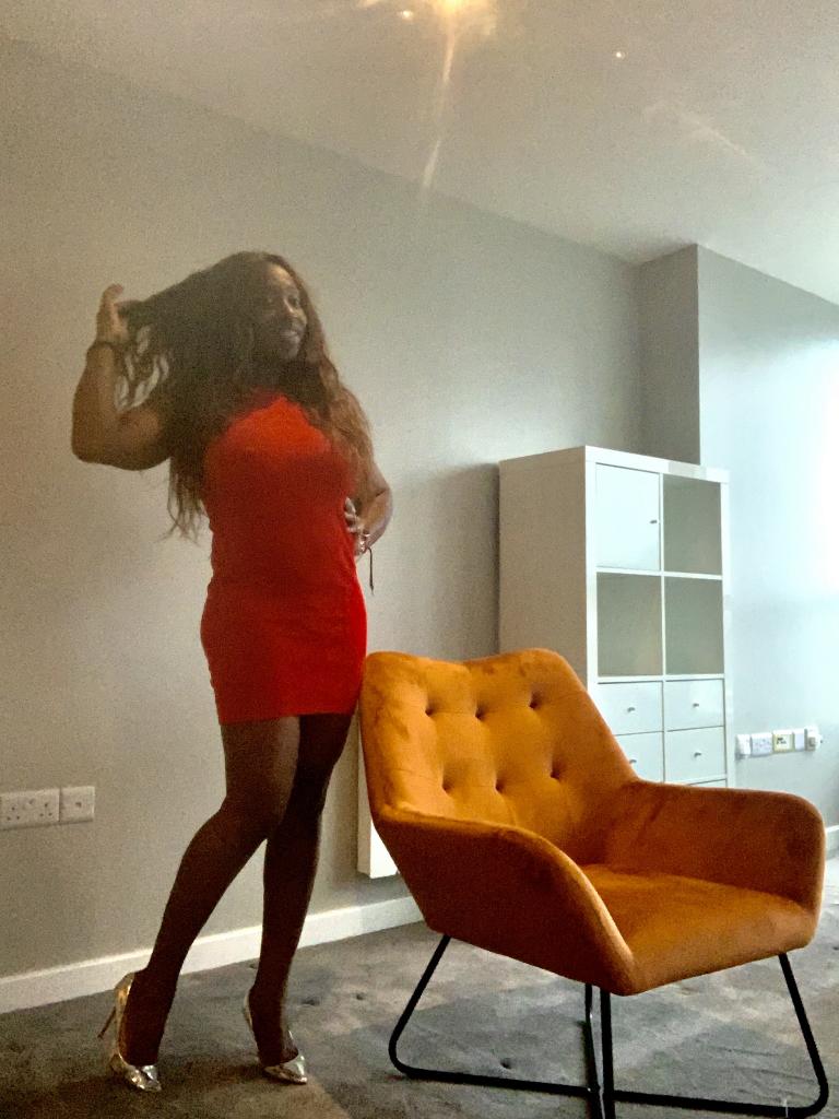 661148669: Transexual en Sevilla