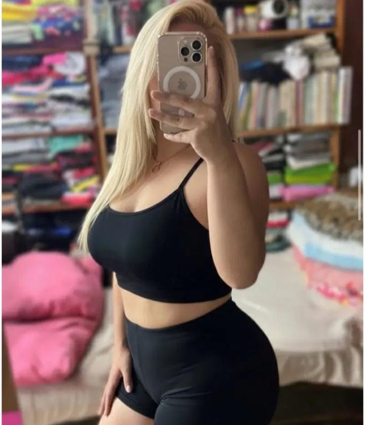 Chica busca chico en Huelva: 