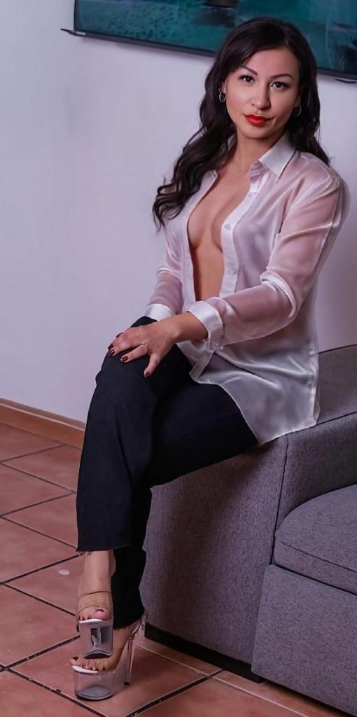 Chica busca chico en Alicante: 