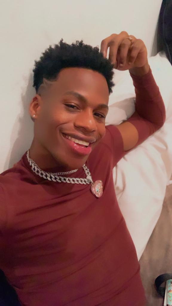 Chico busca chica en Cádiz: 