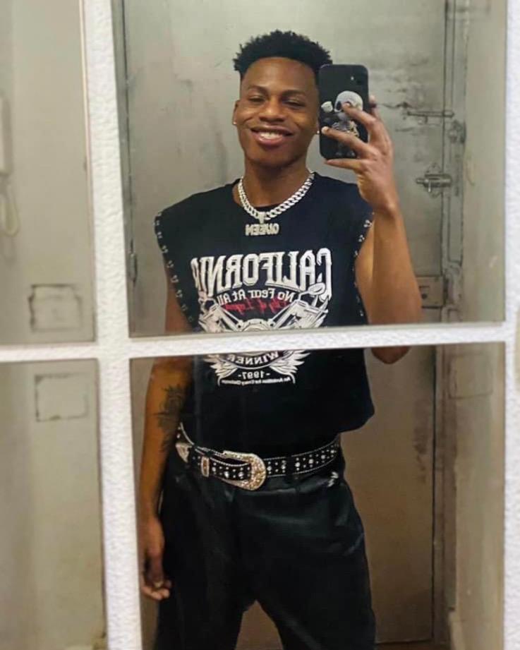 Chico busca chica en Cádiz: 