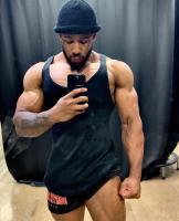 677266930: Chico busca chica en Alicante