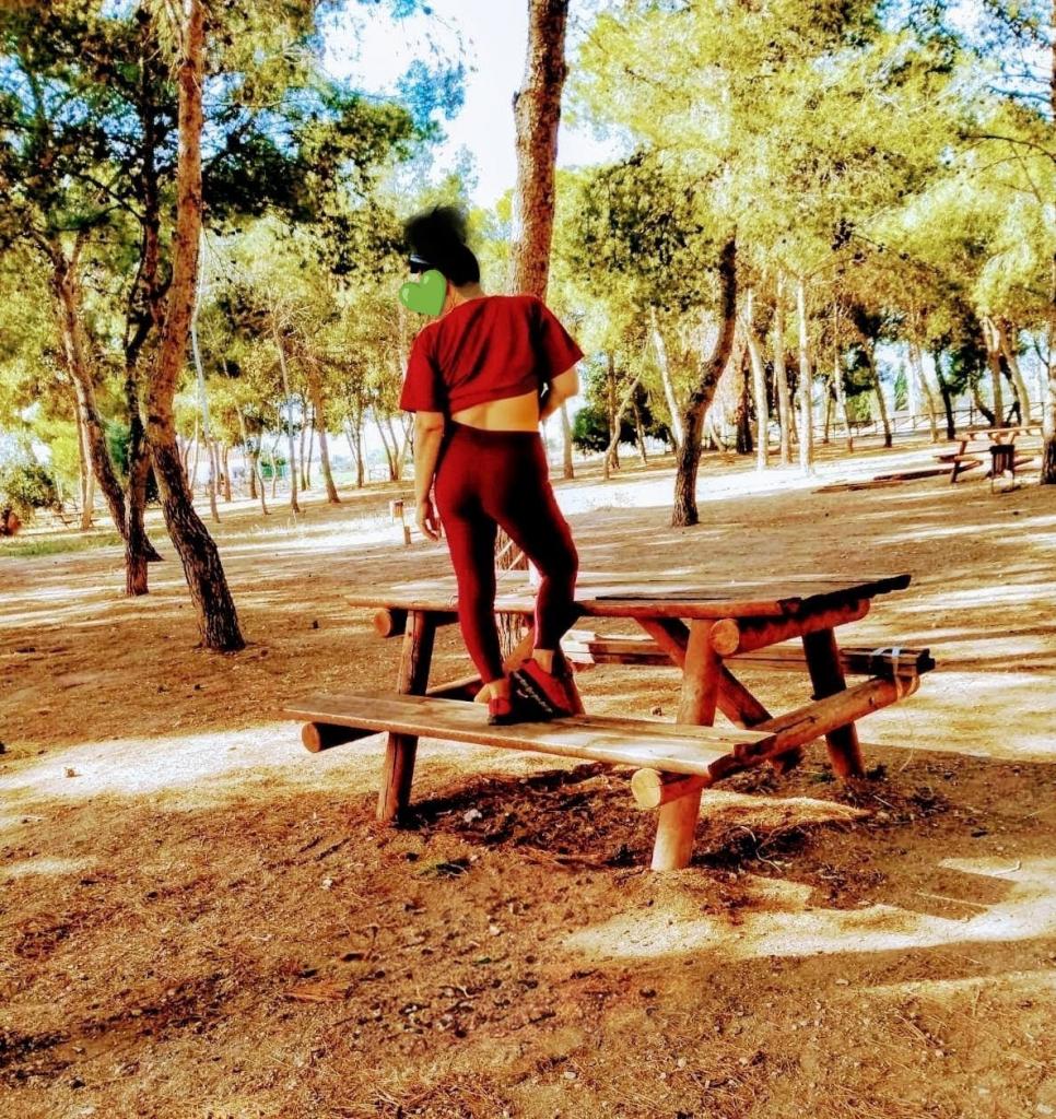 641807935: Chica busca chico en Almería