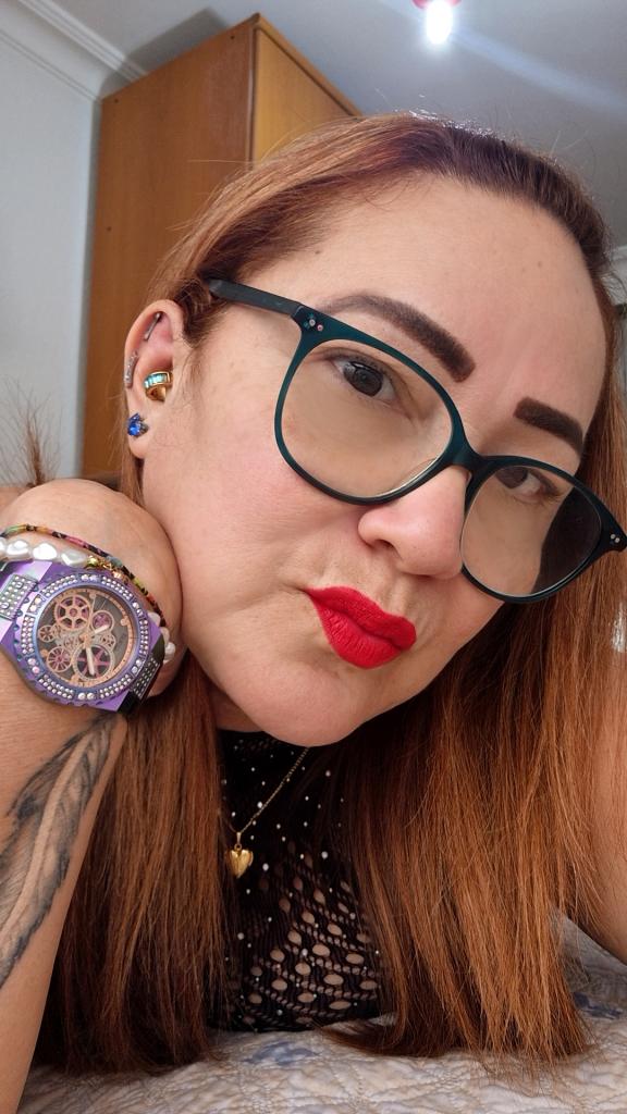 Chica busca chico en Huelva: 