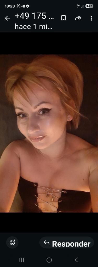 Chica busca chico en Almería: 