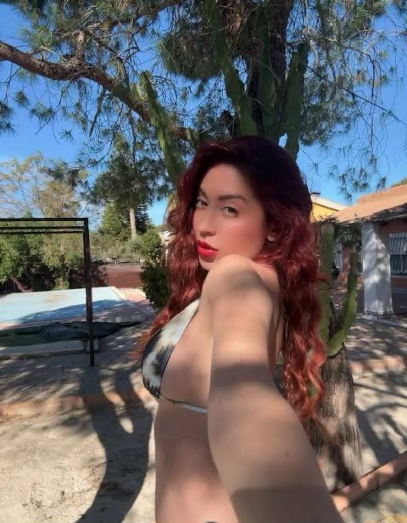 614923046: Chica busca chico en La Coruña