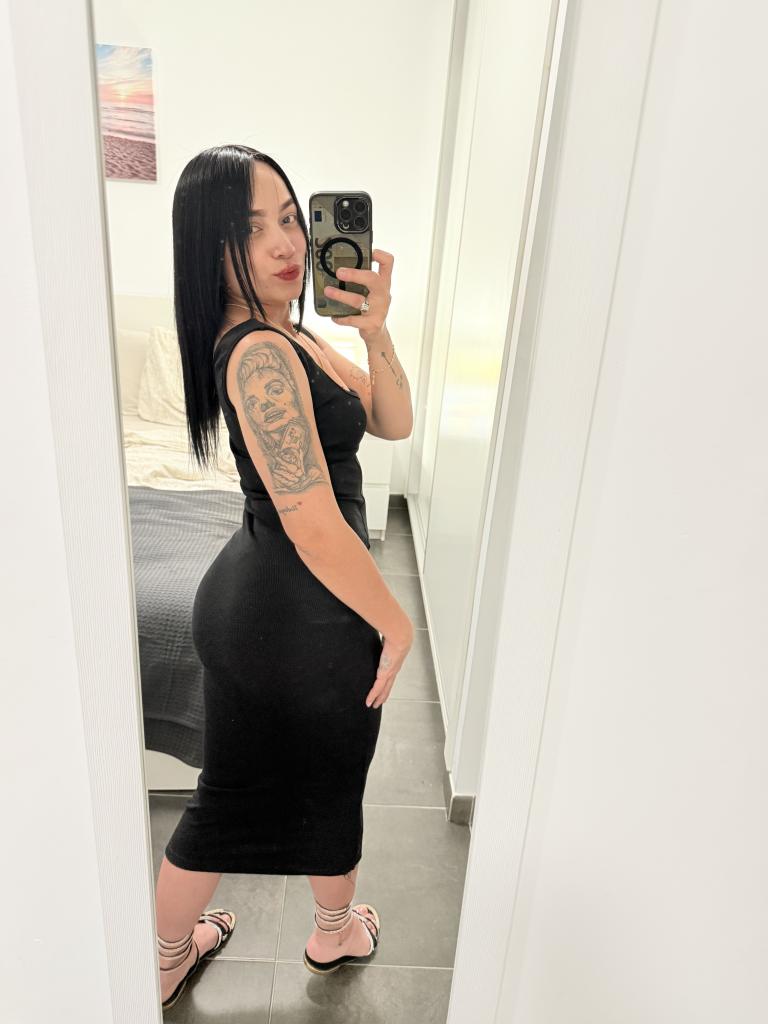 Chica busca chico en Tenerife: 