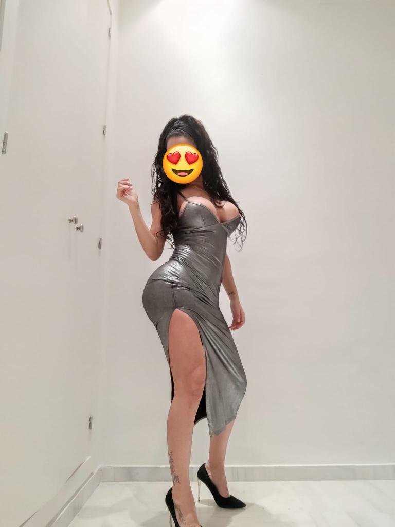 Chica busca chico en Cádiz: 