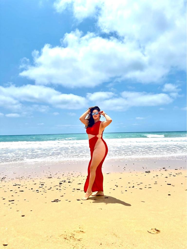 Chica busca chico en Cádiz: 