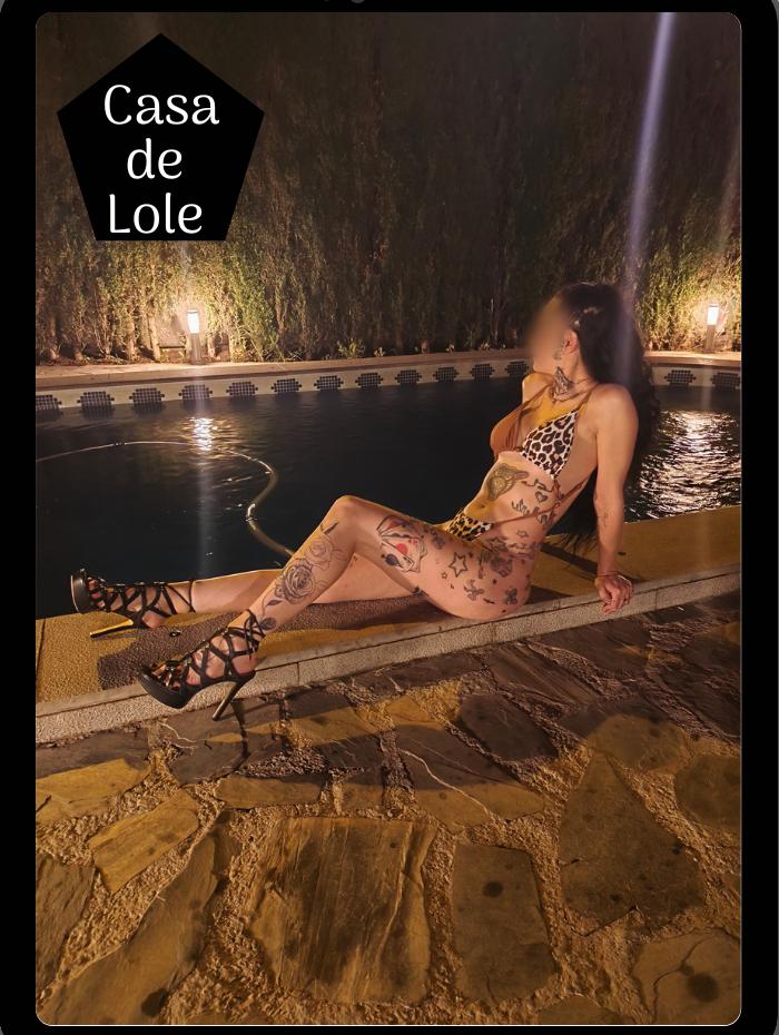 Chica busca chico en Granada: Chica busca chico