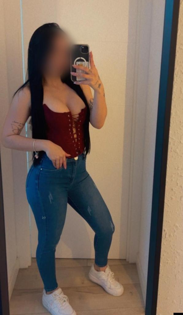 Chica busca chico en Murcia: 