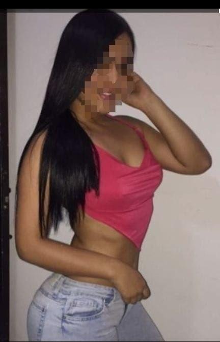 Chica busca chico en Tenerife: Chica busca chico