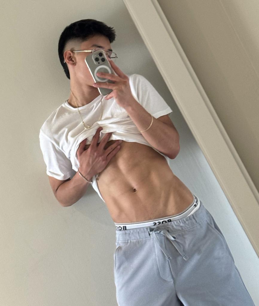 Chico busca chica en Mallorca: 