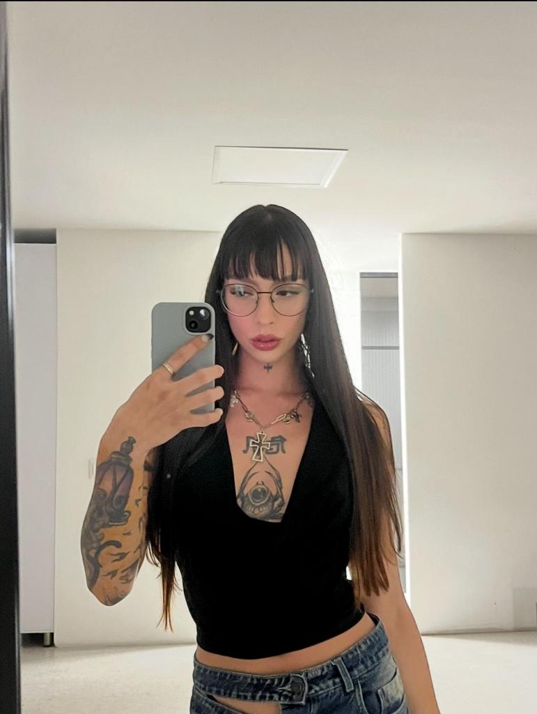 604115352: Chica busca chico en Alicante