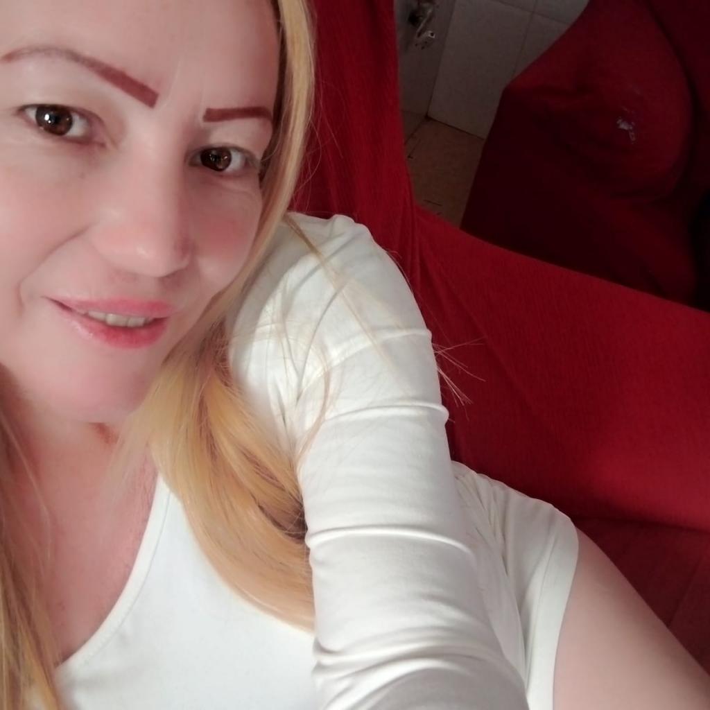 Chica busca chico en Murcia: 