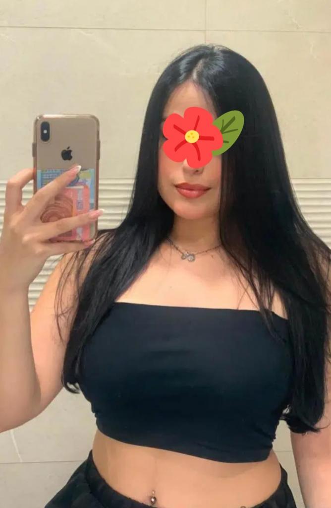 Chica busca chico en Tenerife: 