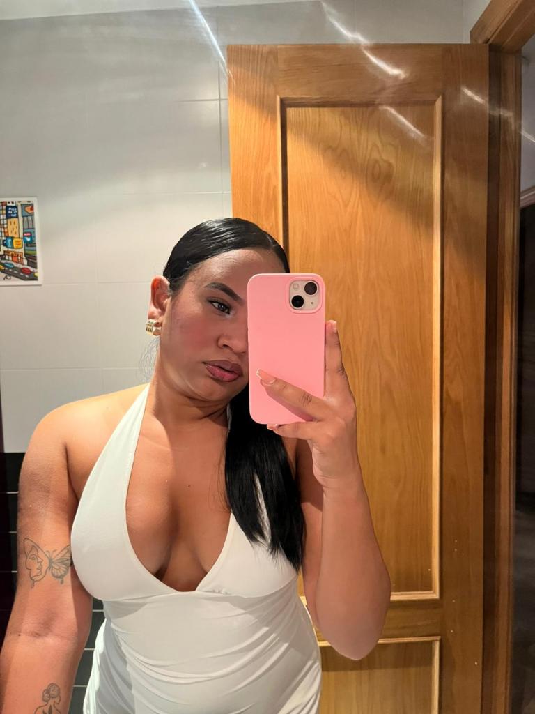 614576440: Chica busca chico en Cádiz