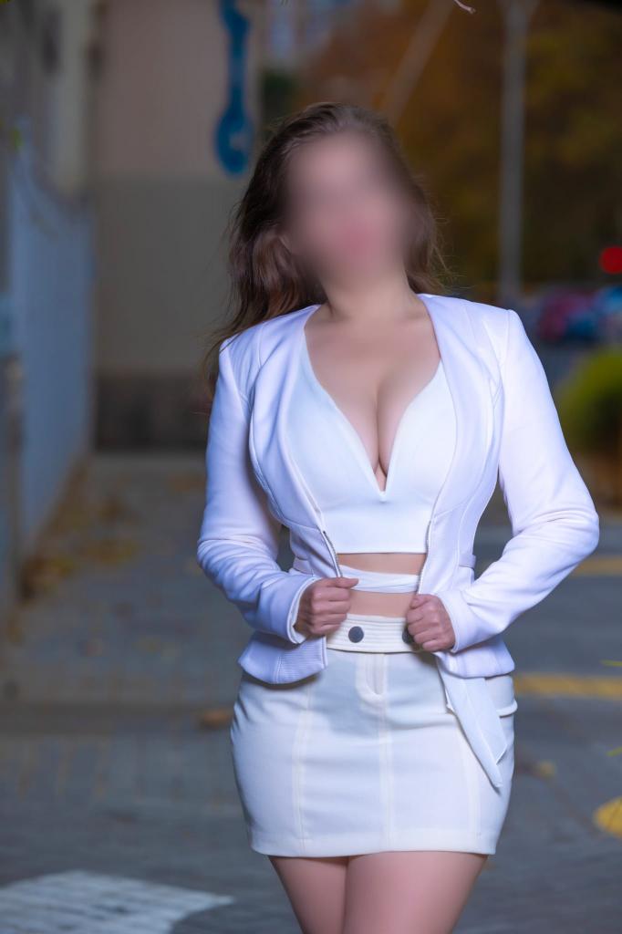 Chica busca chico en Castellón: 