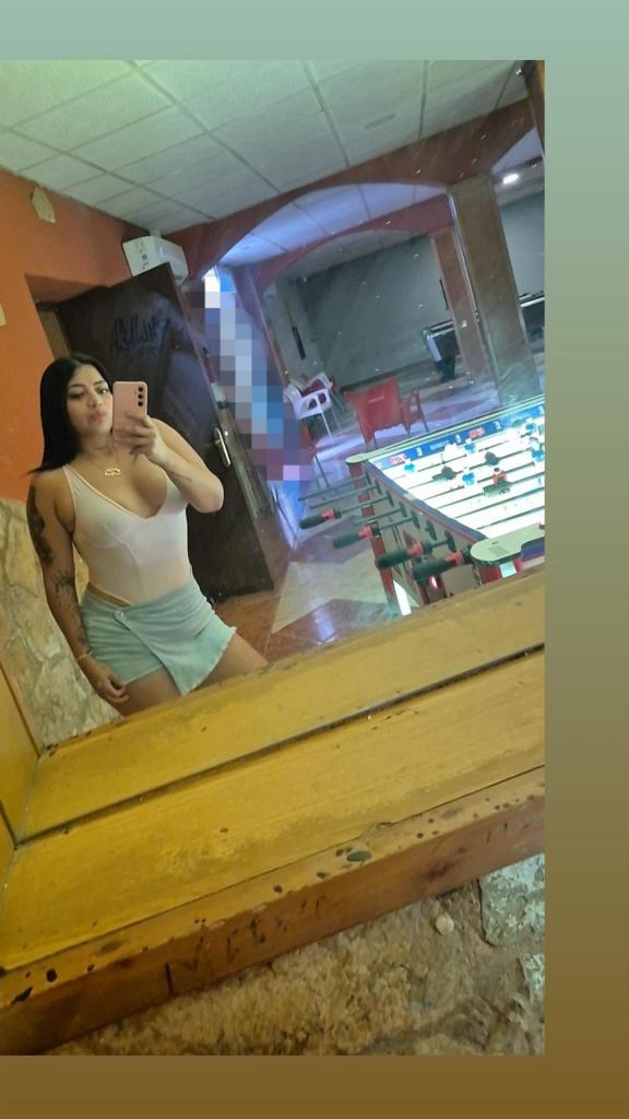 664457190: Chica busca chico en Tenerife