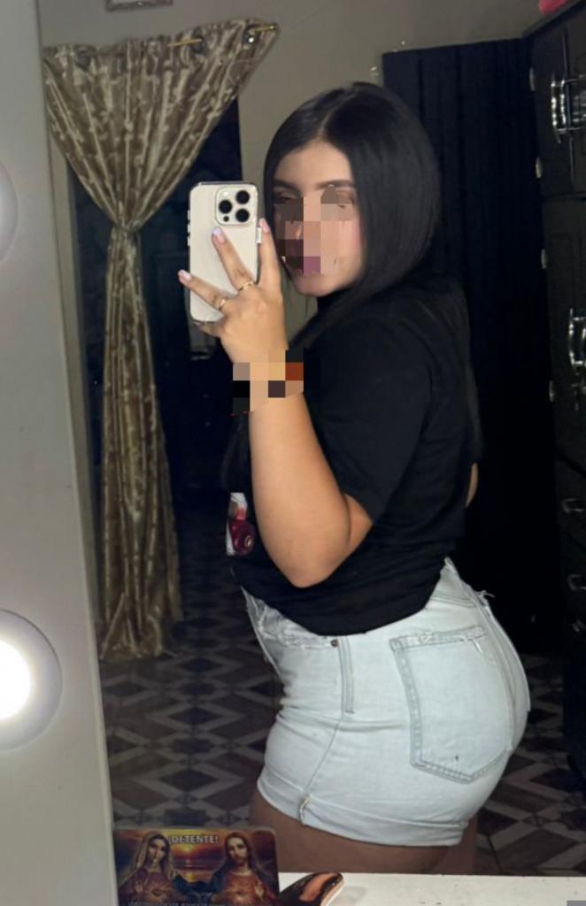 Chica busca chico en Almería: 