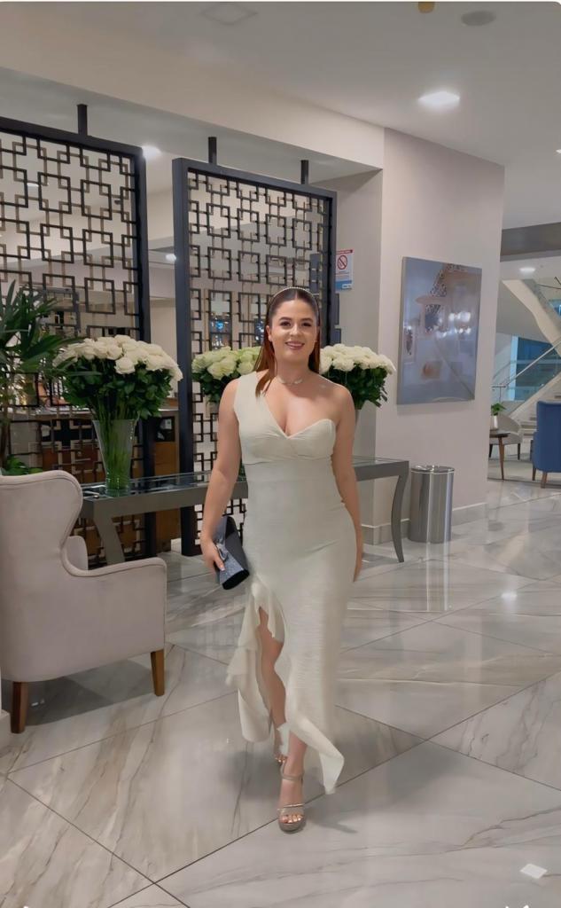 Chica busca chico en Cádiz: 