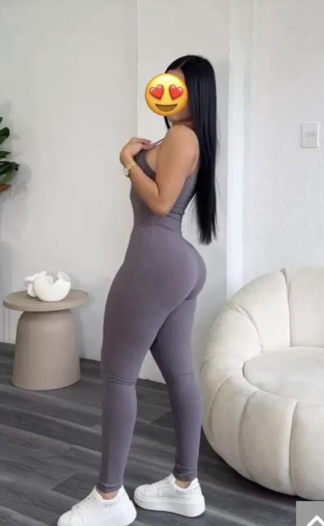 Chica busca chico en Tenerife: 