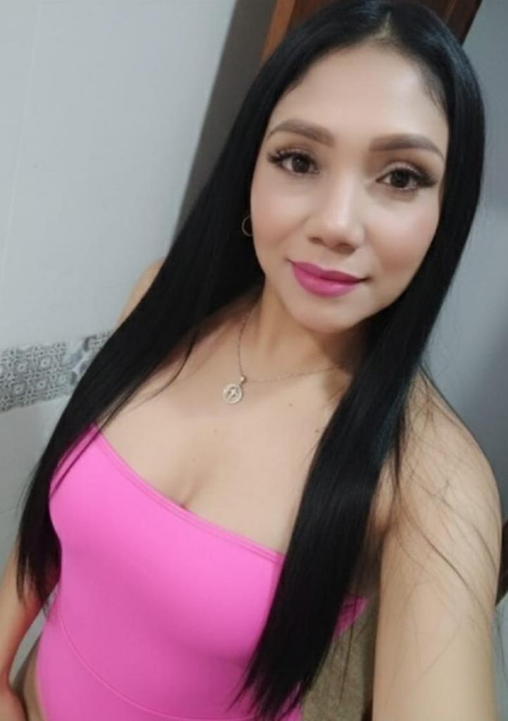 Chica busca chico en Huelva: 