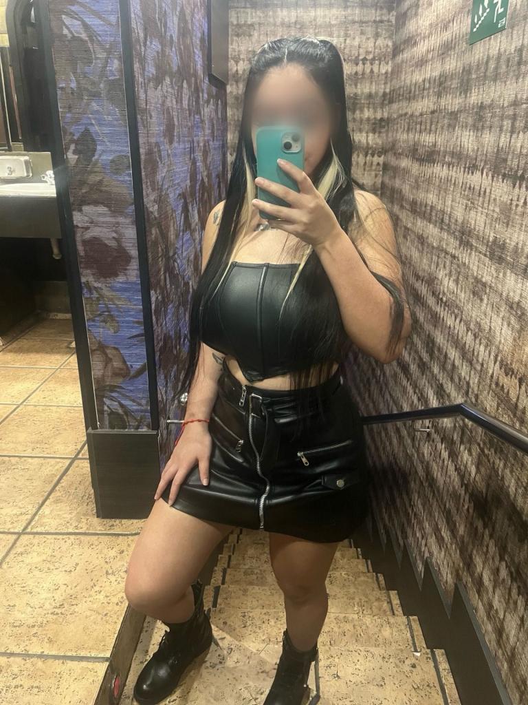 Chica busca chico en Burgos: 