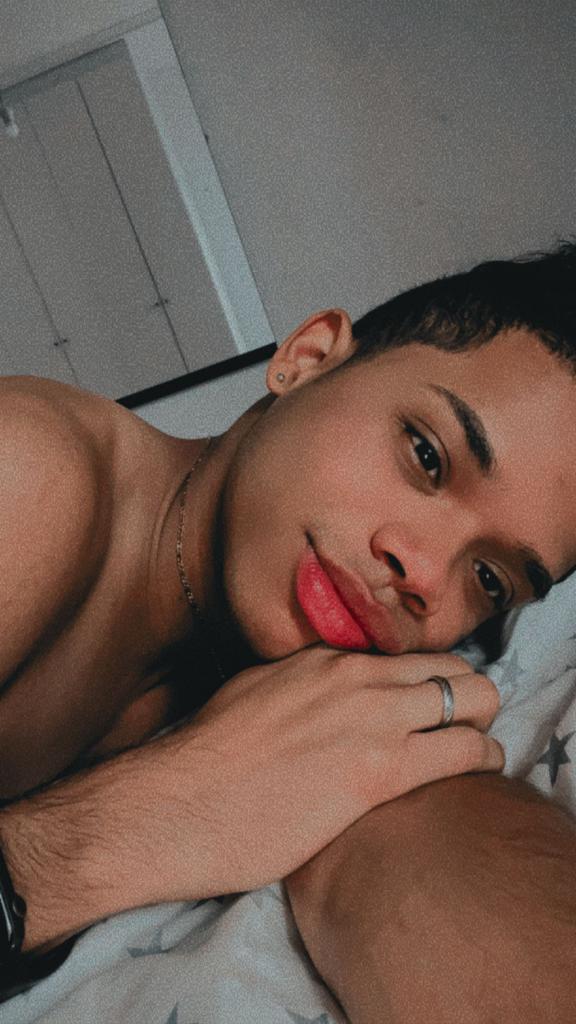 Chico busca chica en Zaragoza: 