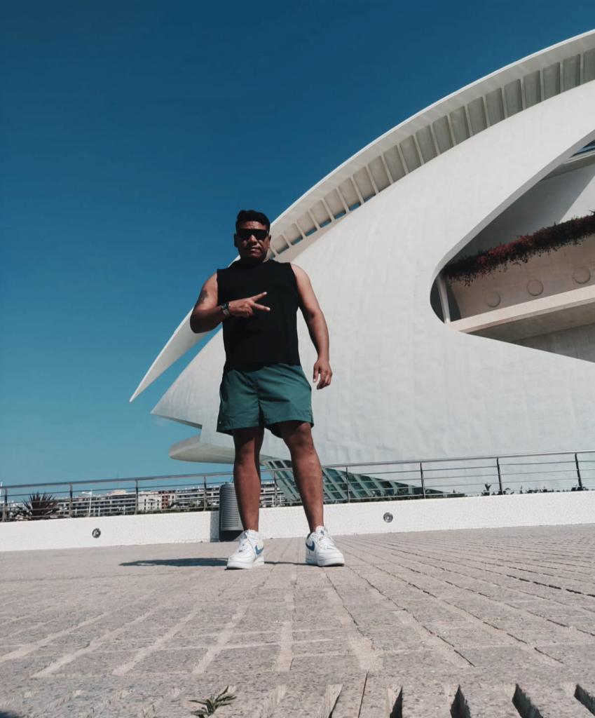 614687916: Chico busca chica en Vizcaya