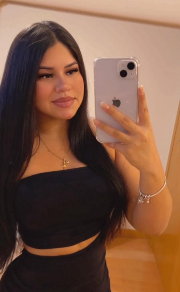 Chica busca chico en Almería: 