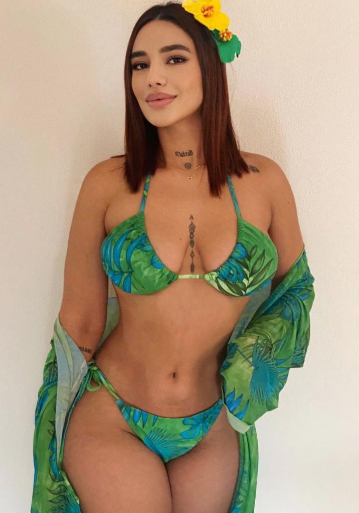 Chica busca chico en Ibiza: 