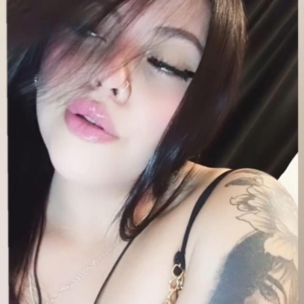 Chica busca chico en Huelva: 