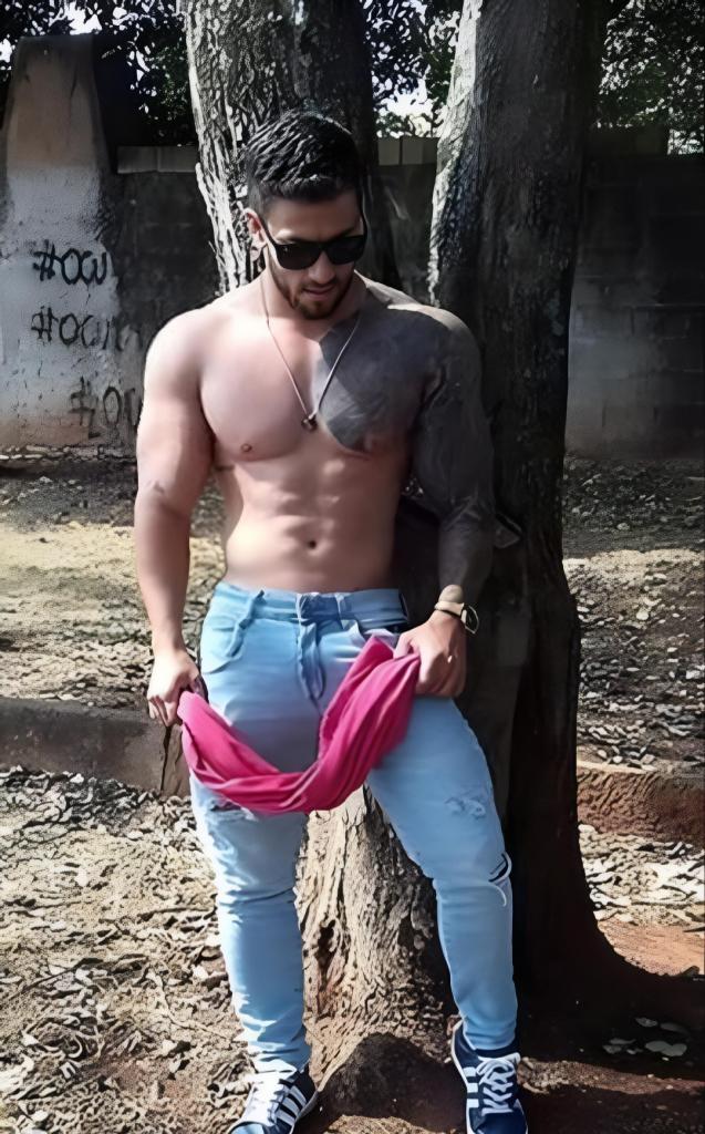 Chico busca chica en Alicante: 