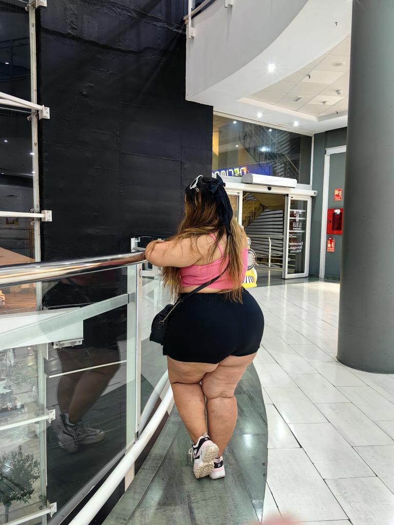 Chica busca chico en Alicante: 