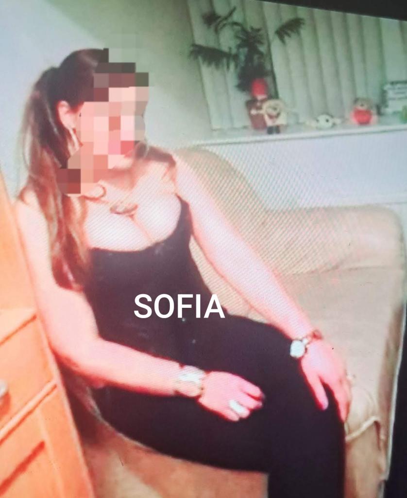 Chica busca chico en Almería: 
