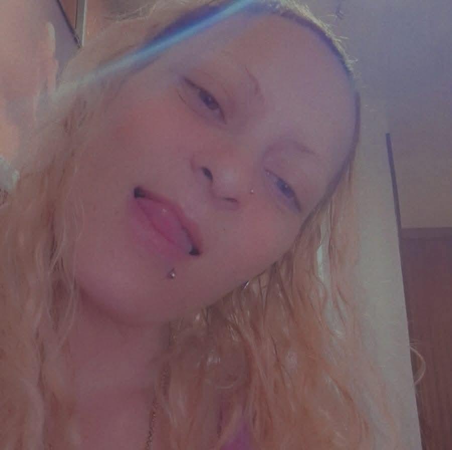 643087668: Chica busca chico en Zaragoza