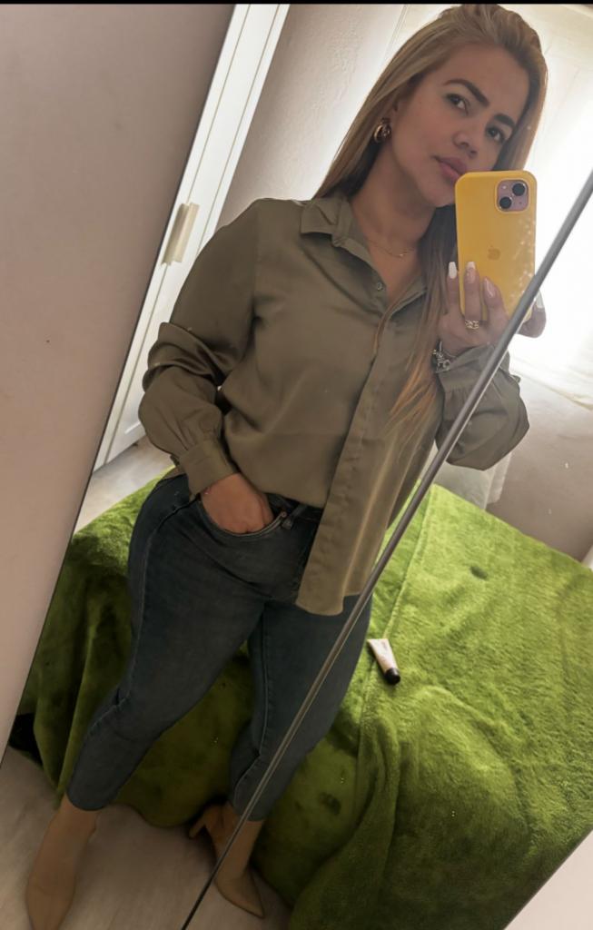 614545618: Chica busca chico en Salamanca