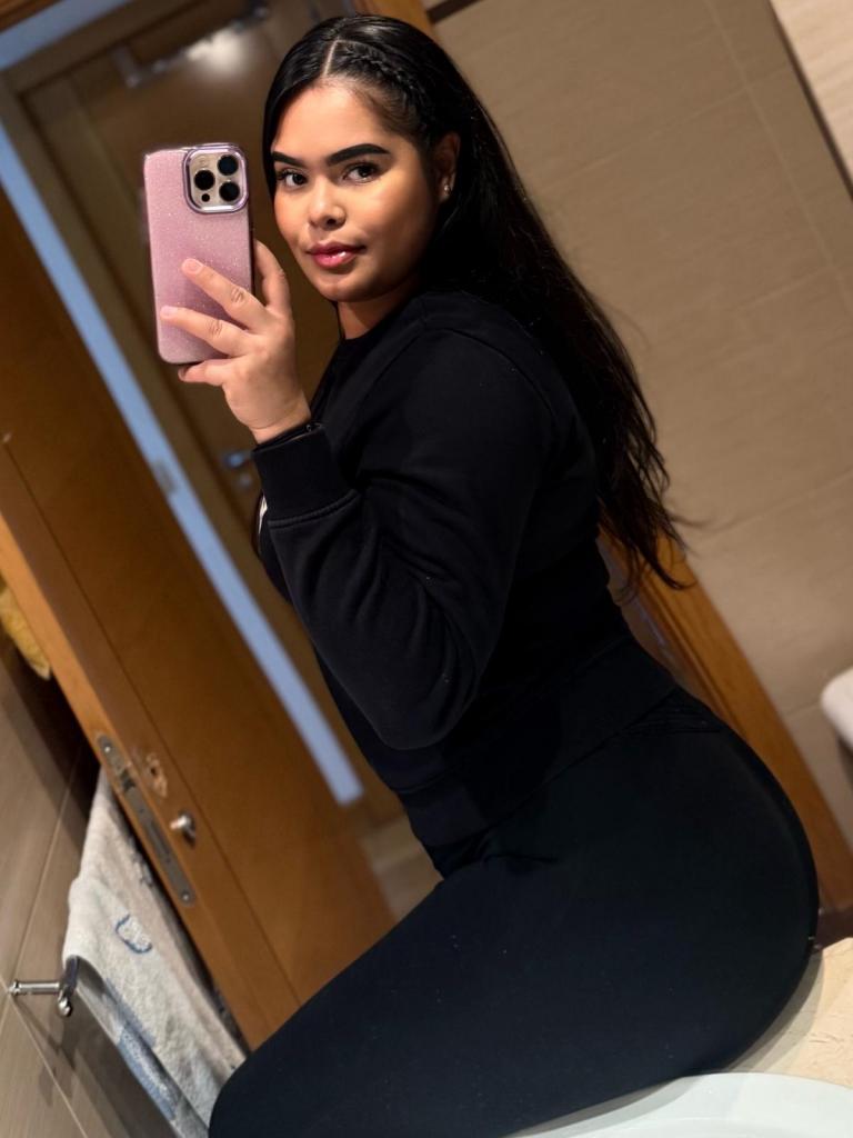 632513696: Chica busca chico en Madrid