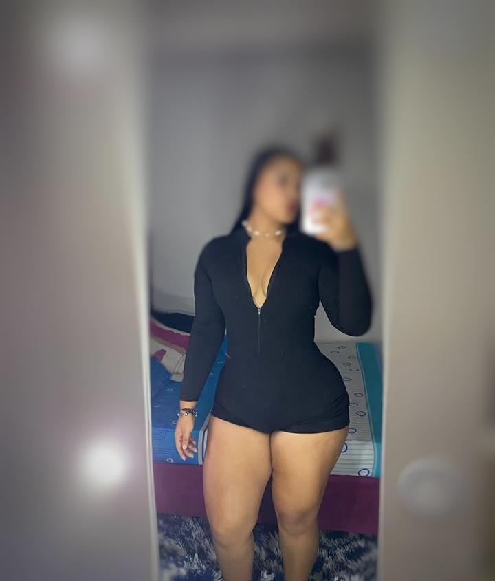 Chica busca chico en Tenerife: 