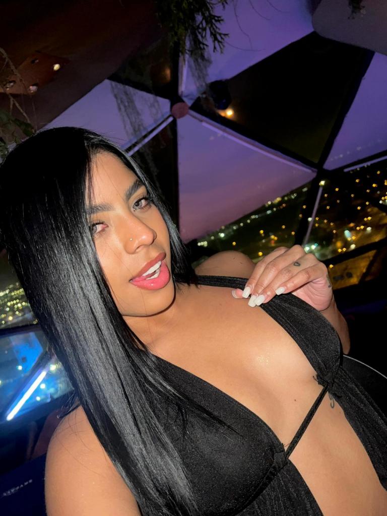 Chica busca chico en Tenerife: 