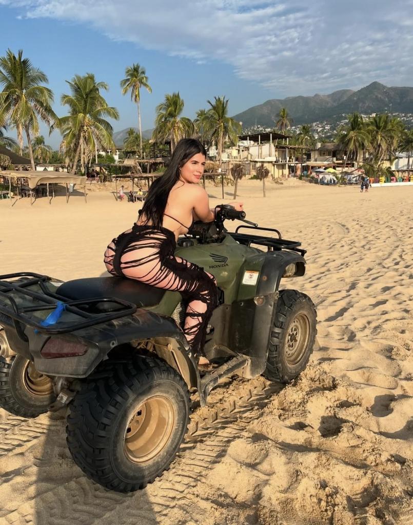 Chica busca chico en Menorca: 