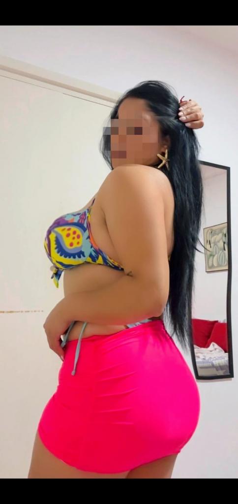 631512132: Chica busca chico en Murcia
