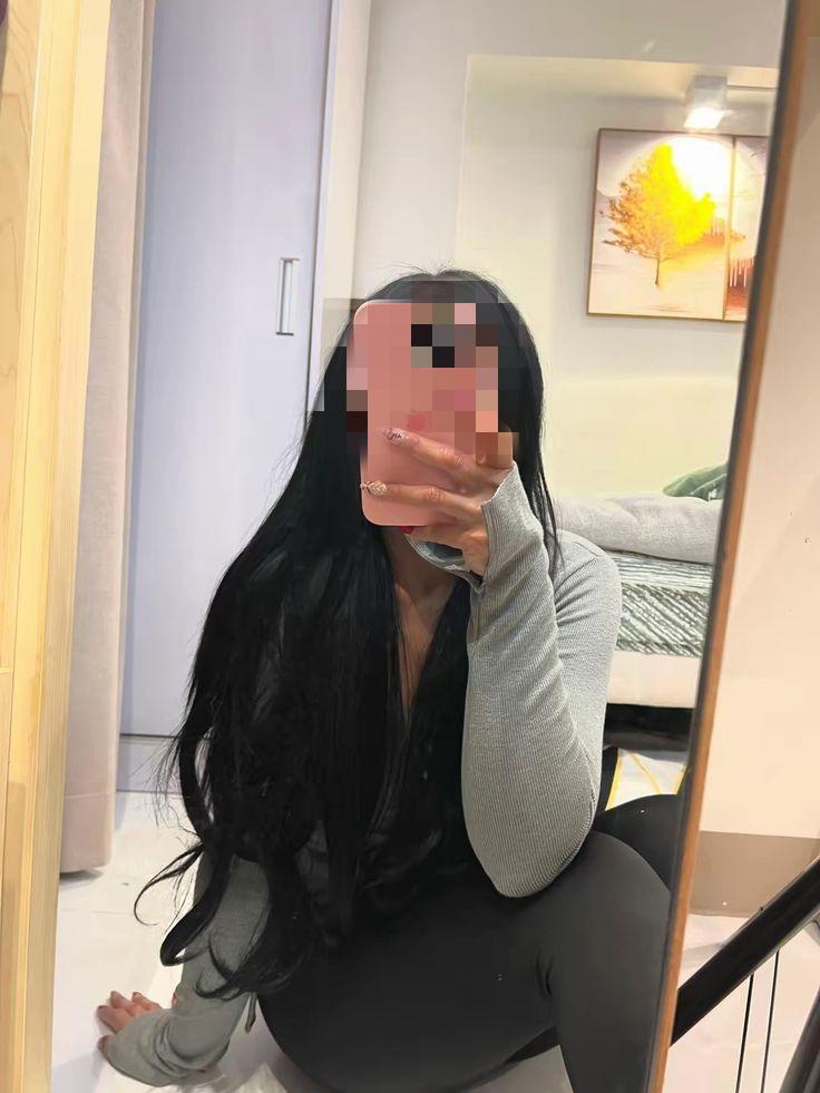 Chica busca chico en Almería: 