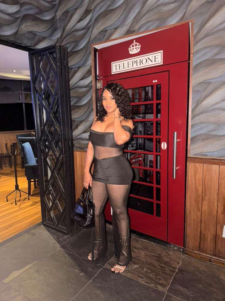 Chica busca chico en Mallorca: 