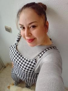 641746077: Chica busca chico en Madrid