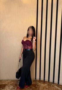 672479315: Chica busca chico en Madrid