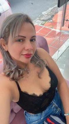 661116771: Chica busca chico en Asturias