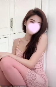 613548013: Chica busca chico en Gerona